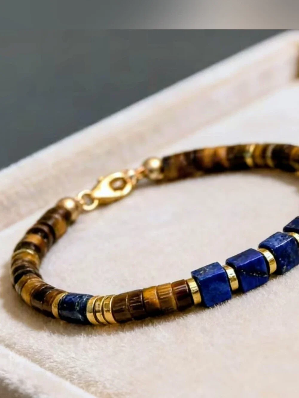 Lapis Lazuli, Tiger Eye & Hematite Beaded Bracelet - Gold Accents NWOT